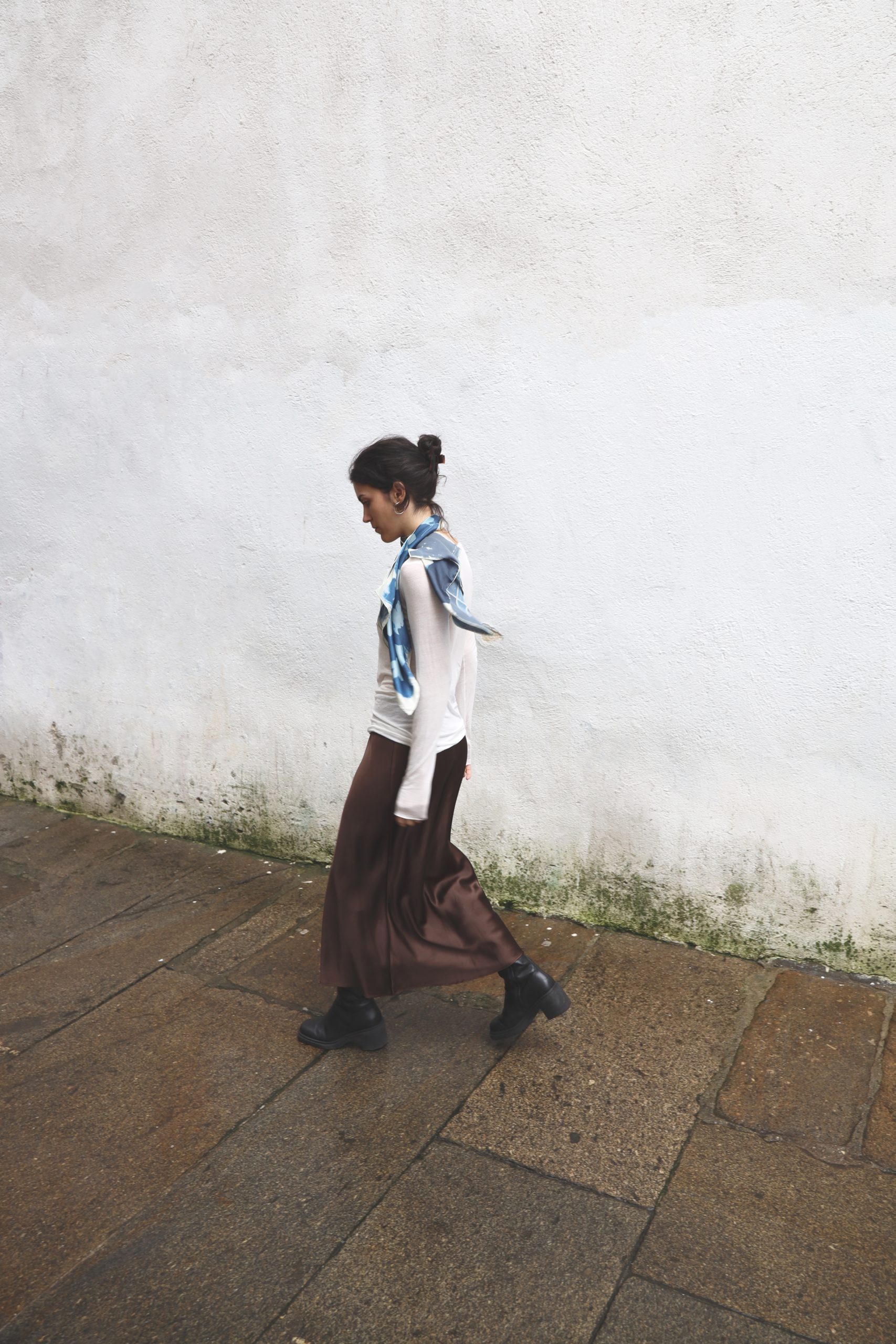 Pañuelo Flor Cian - Imagen 3